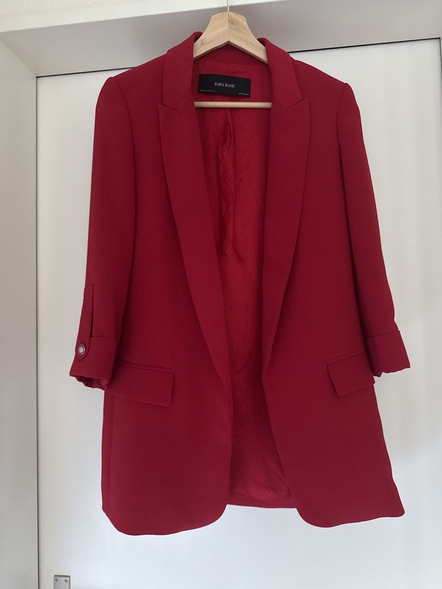 Zara Completi & Tailleur: Roter Blazer von Zara Basic, Grösse XS, Top Zustand! – Nuovo (secondo la descrizione) da Zürich venduto da Rae0850
