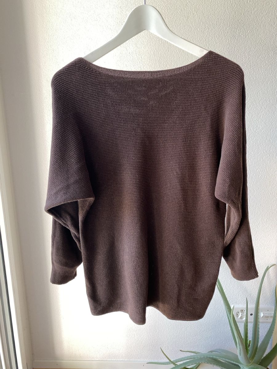 Esprit Pulls & Sweat-shirts: Esprit Strickpullover Braun Fledermaus M / Pull 🤎 – D'occasion à Muensingen par drleevsy