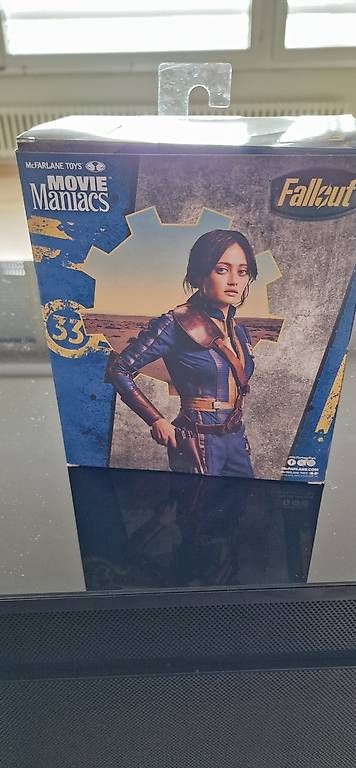 Statuette: Fallout  Figur Lucy 18 cm – Usato da Birr venduto da eisnov95 2