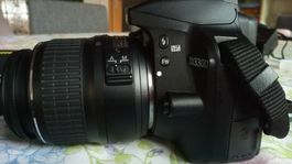 Nikon Spiegelreflexkamera D3300/plus Objektiv 55-200mm
