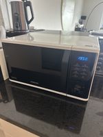 WIE NEU - Samsung Mikrowelle mit Garantie 09/26, NP: 170CHF