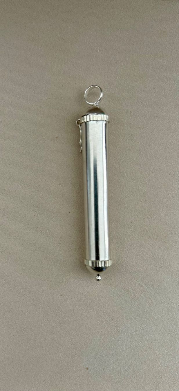 Catenine: Antique Silver Torah Scroll Amulet Pendant - Necklace Charm – Usato da Geroldswil venduto da Gem_Sri_Lanka 3