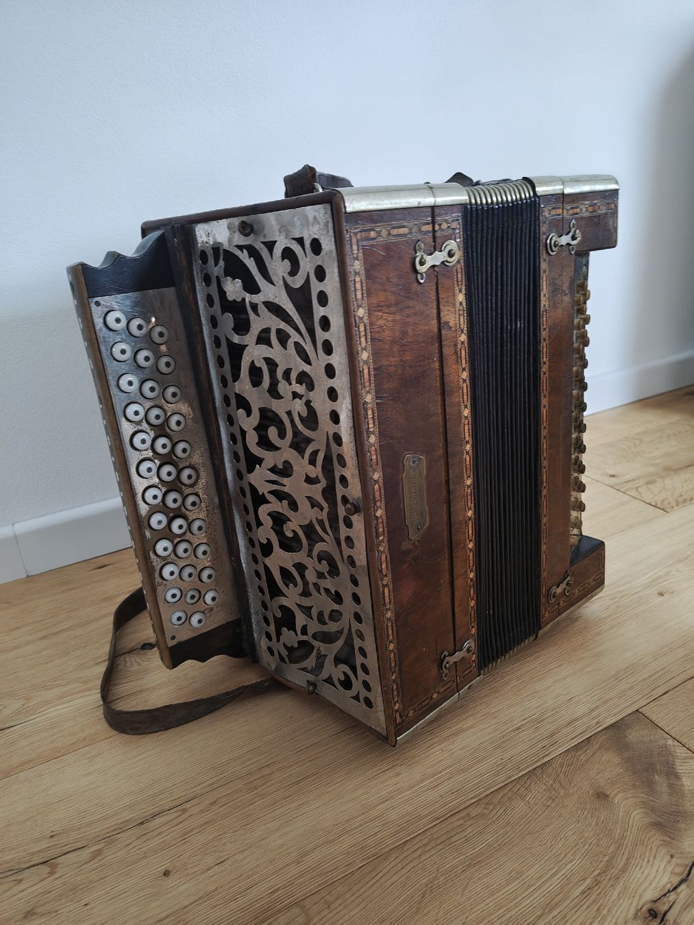 Strumenti musicali: Accordéon E.Mercier vintage – Usato da Fontainemelon venduto da ad_ 2