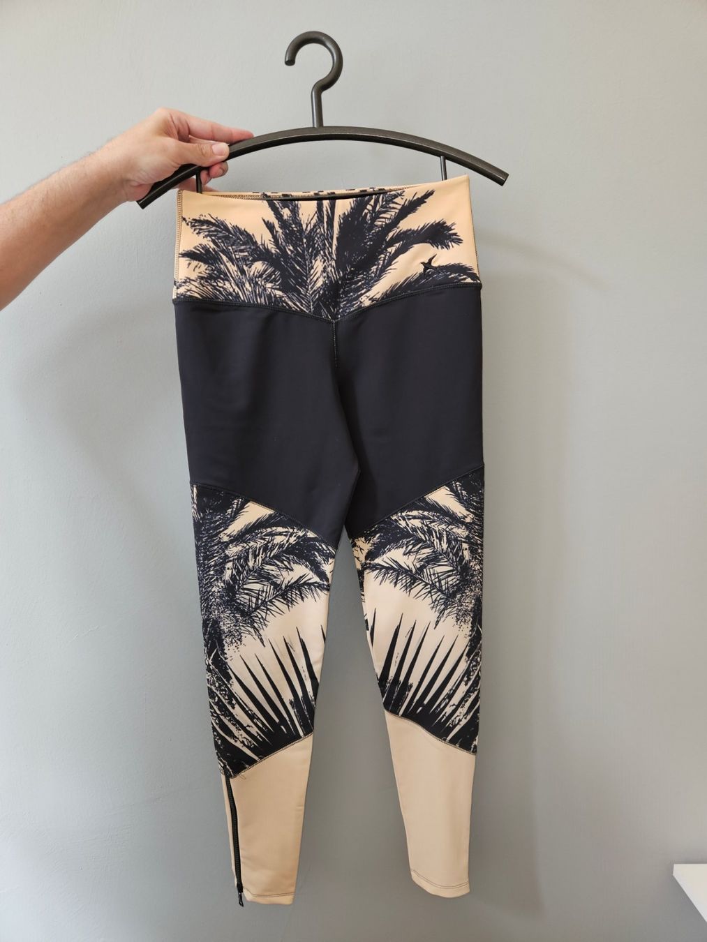 Leggings: Yoga / Sporthose – Nuovo (secondo la descrizione) da Zürich venduto da ONVA-RE-USE