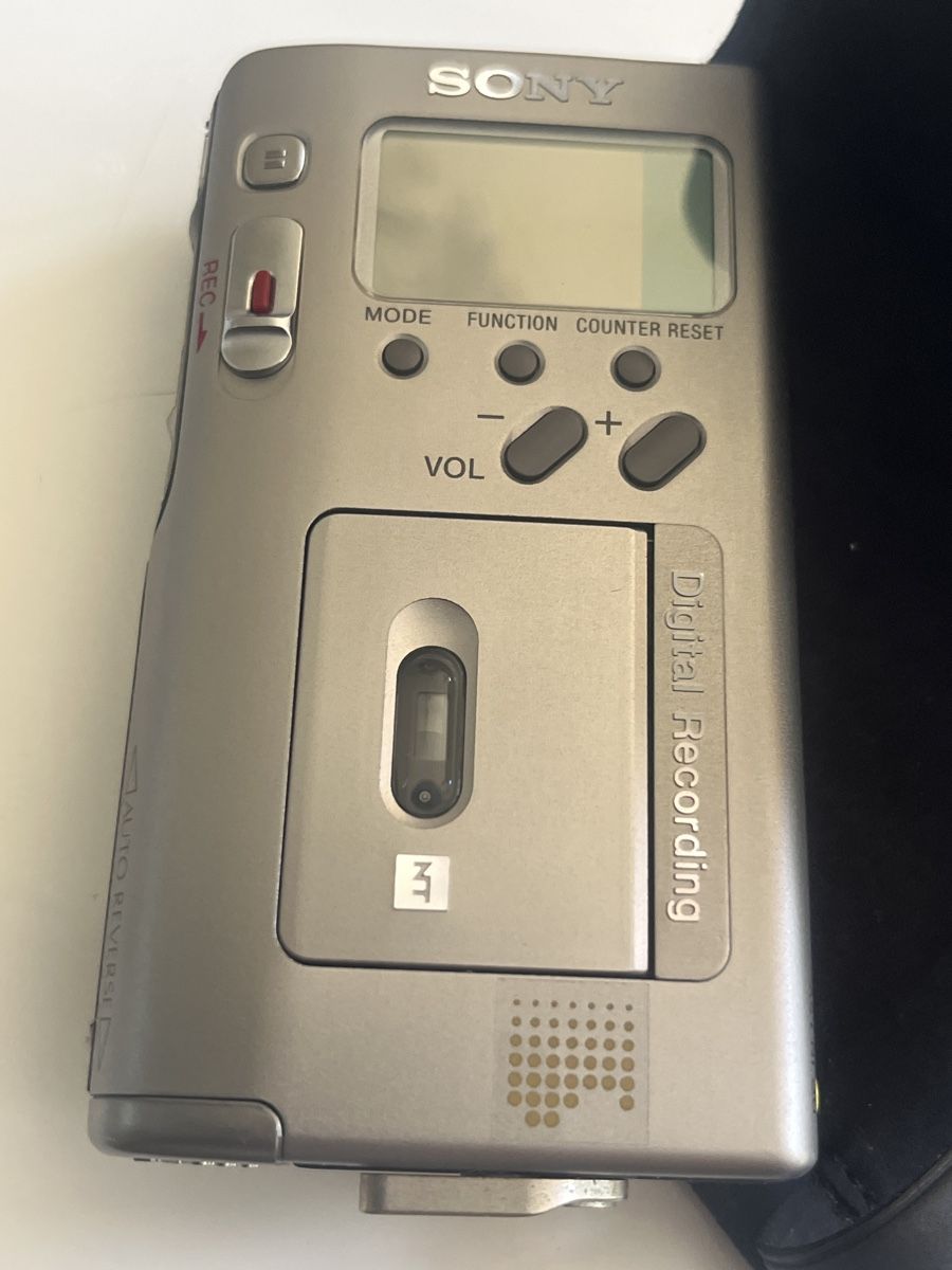 Sony Aufnahmegeräte: Sony Digital Micro Recorder NT-2 guter Zustand – Gebraucht aus Brienz BE von hey_z9vg 1