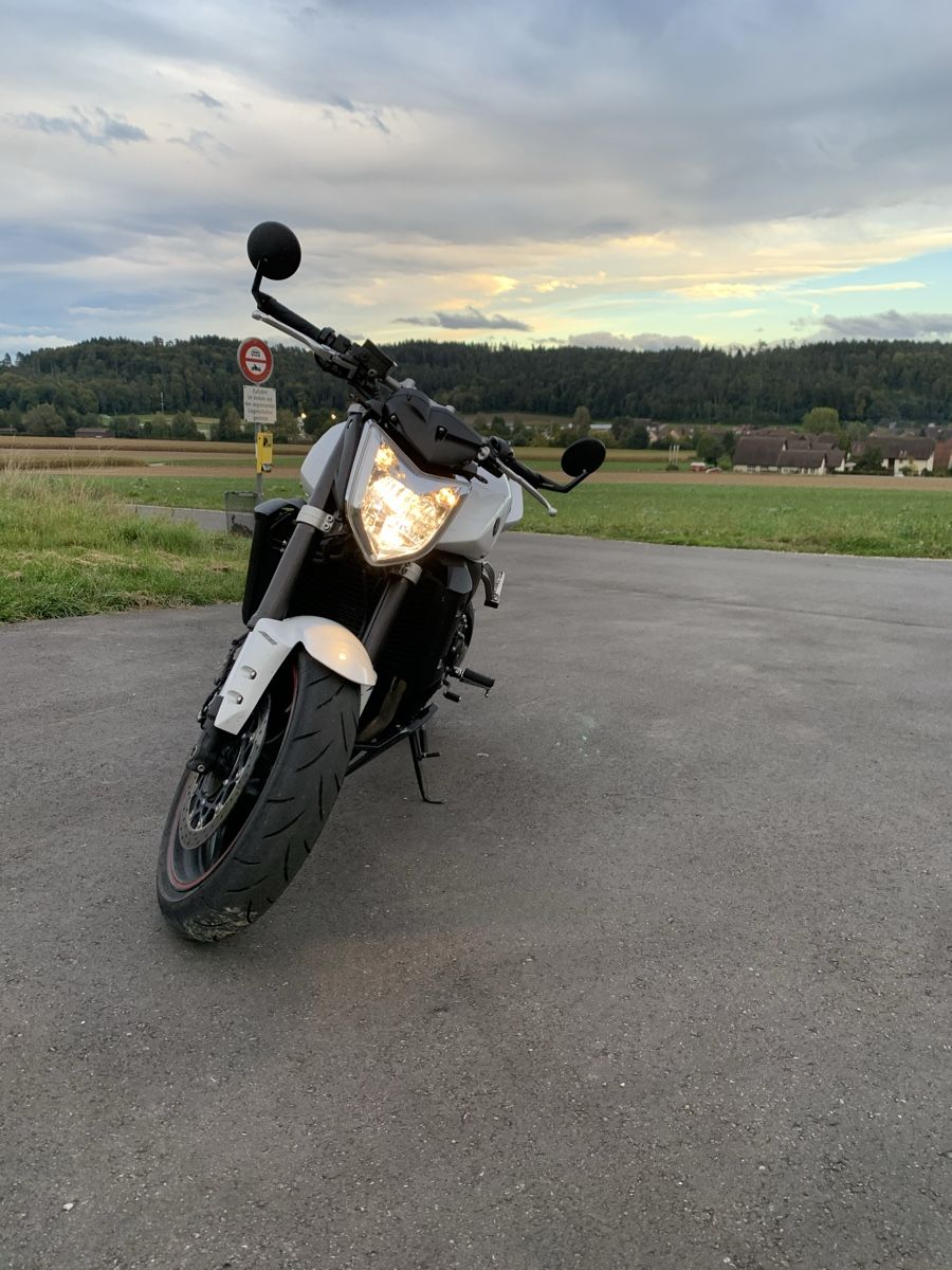 Strasse: Yamaha FZ1 – Gebraucht aus Winterthur von leo_bt2x 4