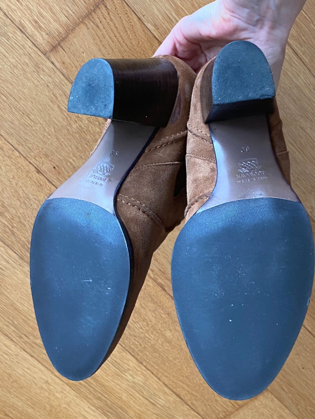 Navyboot Chaussures femmes: Stiefel Navyboot Gr. 39, Wildleder – D'occasion à Thalwil par gb_ea2000 5