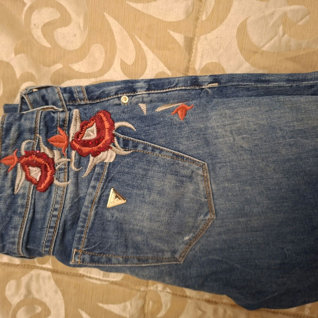 Guess Jeans: Guess Jeans – Gebraucht aus Trimbach von Ale-07 1