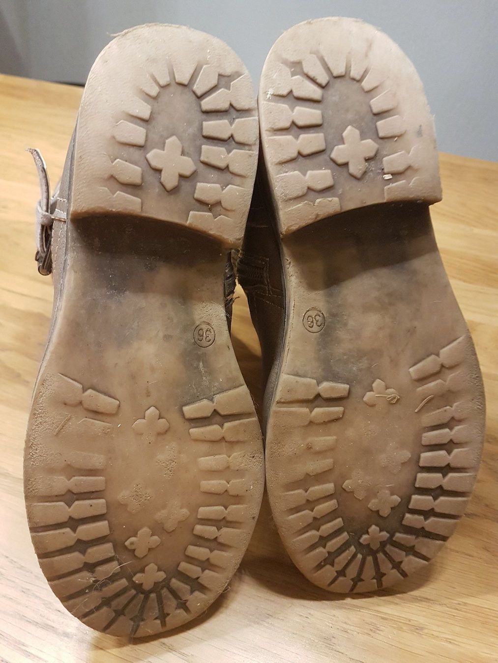 Scarpe per ragazze: Stiefel Grösse 36 – Usato da Buchrain venduto da Xaro01 2