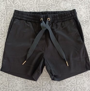 Tommy Hilfiger Shorts  Damen schwarz Gr. 2 (XS), Neu