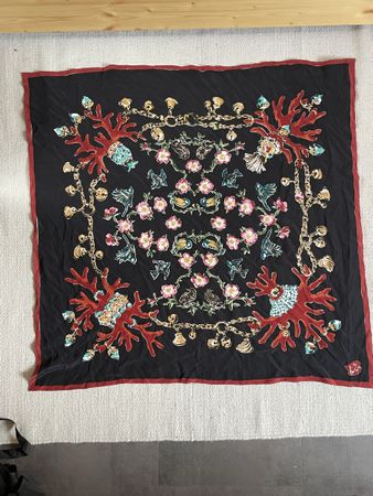 Ines Boesch Seiden Foulard
