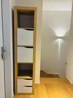 Regal IKEA Kallax Holz hell mit weissen Einsätzen