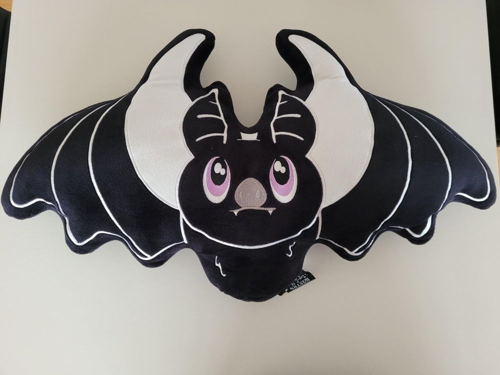 QBIREX Fledermaus-Kissen, Günstig, Mit Verstecktem