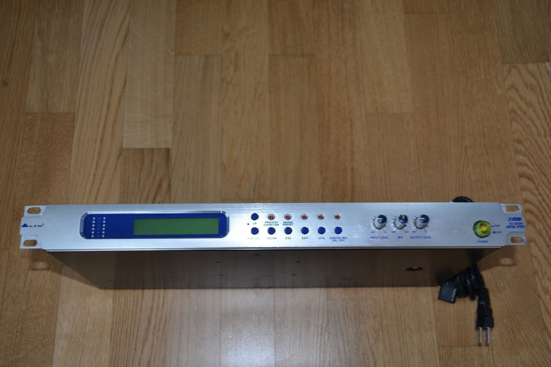 Firewall: Top: Profi Alto B Verb 24x32 Bit Effect – Usato da Biel/Bienne venduto da Secondhand_Shop 5