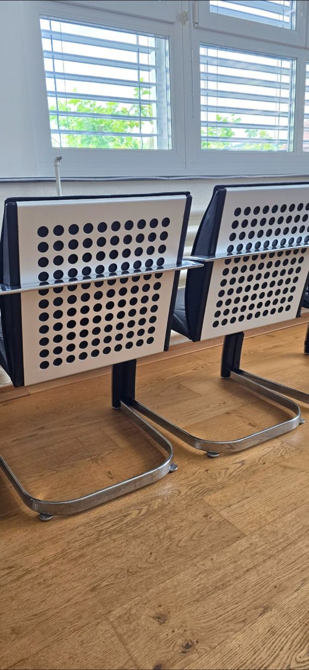 Girsberger Sedie: 4 fauteuils freischwinger,  girsberger canteliver – Usato da Pieterlen venduto da mou_hx6c 6