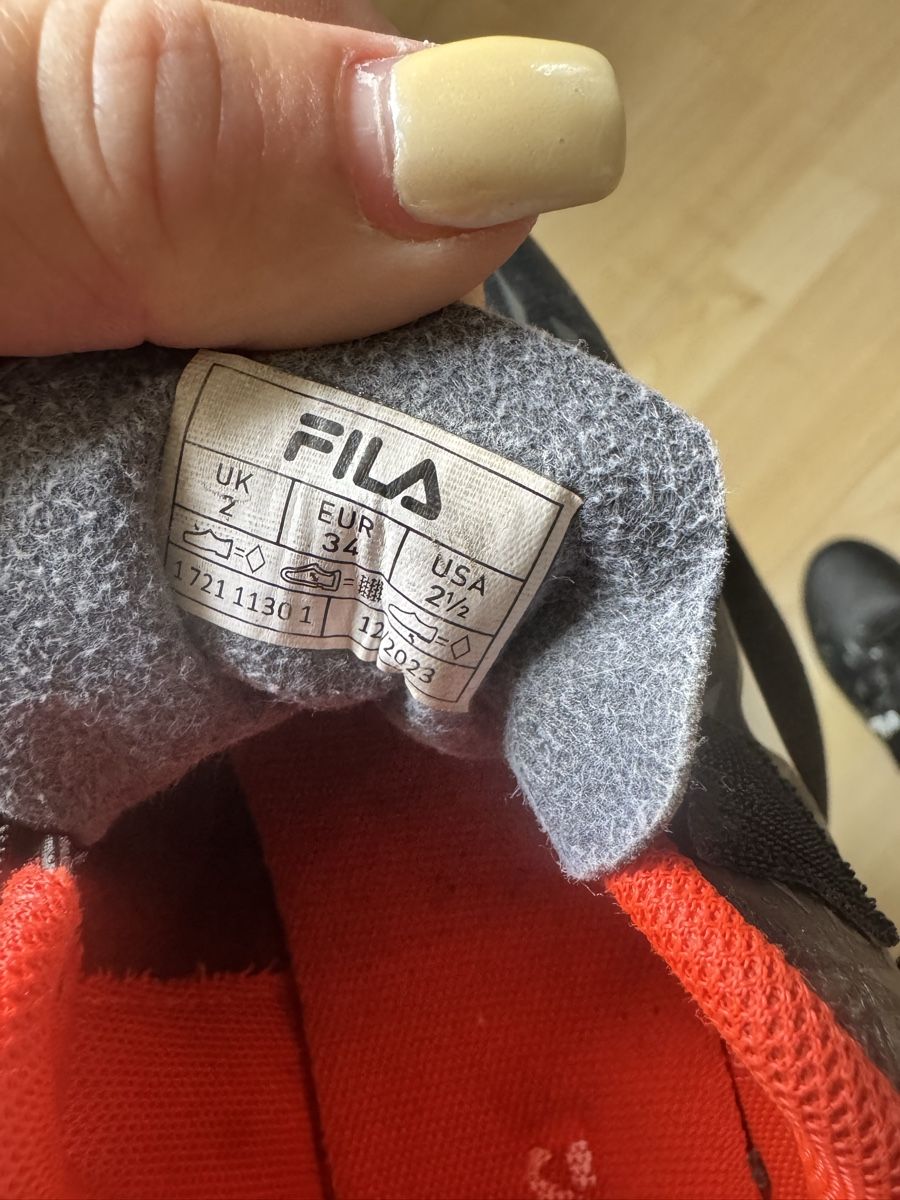 Scarpe per ragazzi: Kickschuhe 34  – Nuovo (secondo la descrizione) da Frenkendorf venduto da fra_7fqy 2