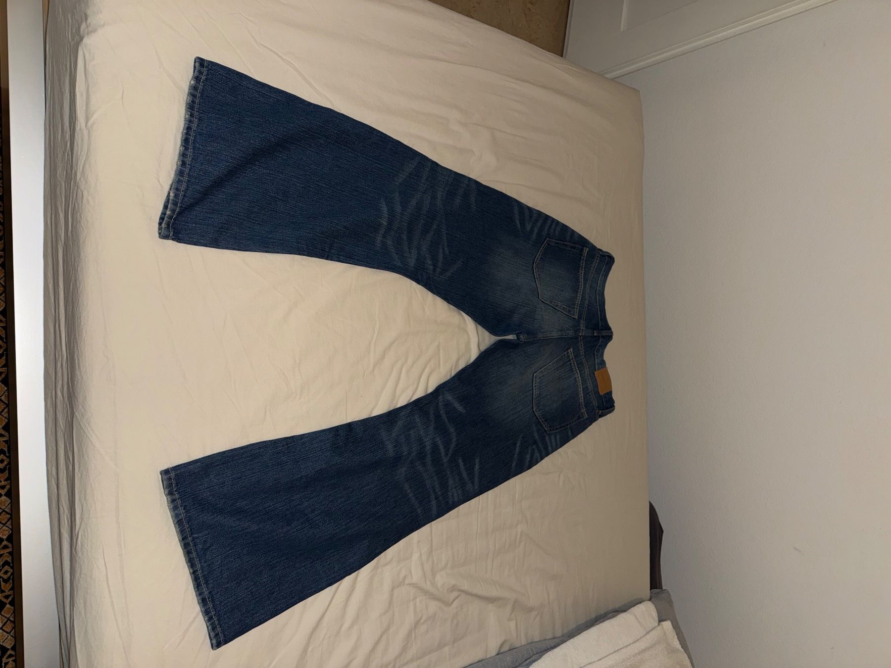 Weekday Jeans: Weekday Loose Bootcut Jeans – Usato da Eggersriet venduto da val_qvv2 2