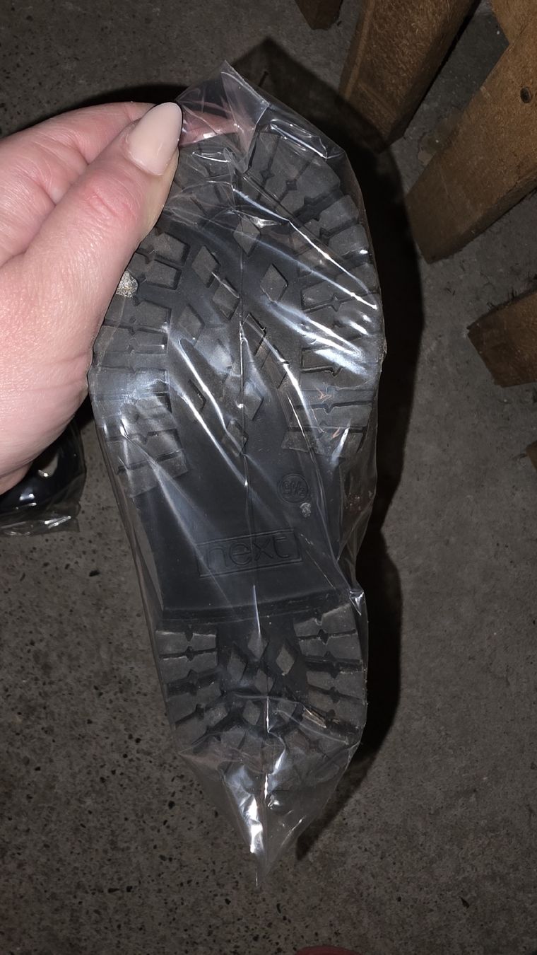 Schuhe für Mädchen: NEXT Glitzernde Kinder-Stiefel – Gebraucht aus Bürglen TG von ici_5dcg 1