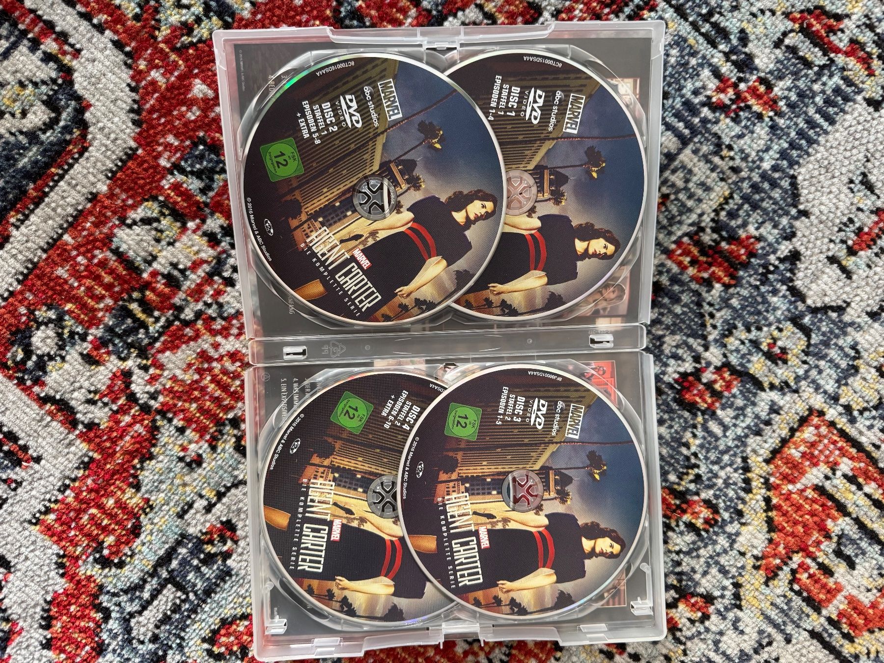 Tutti i DVDs: Marvel's Agent Carter - The Complete Series DVD – Usato da Zürich venduto da krytisch 2