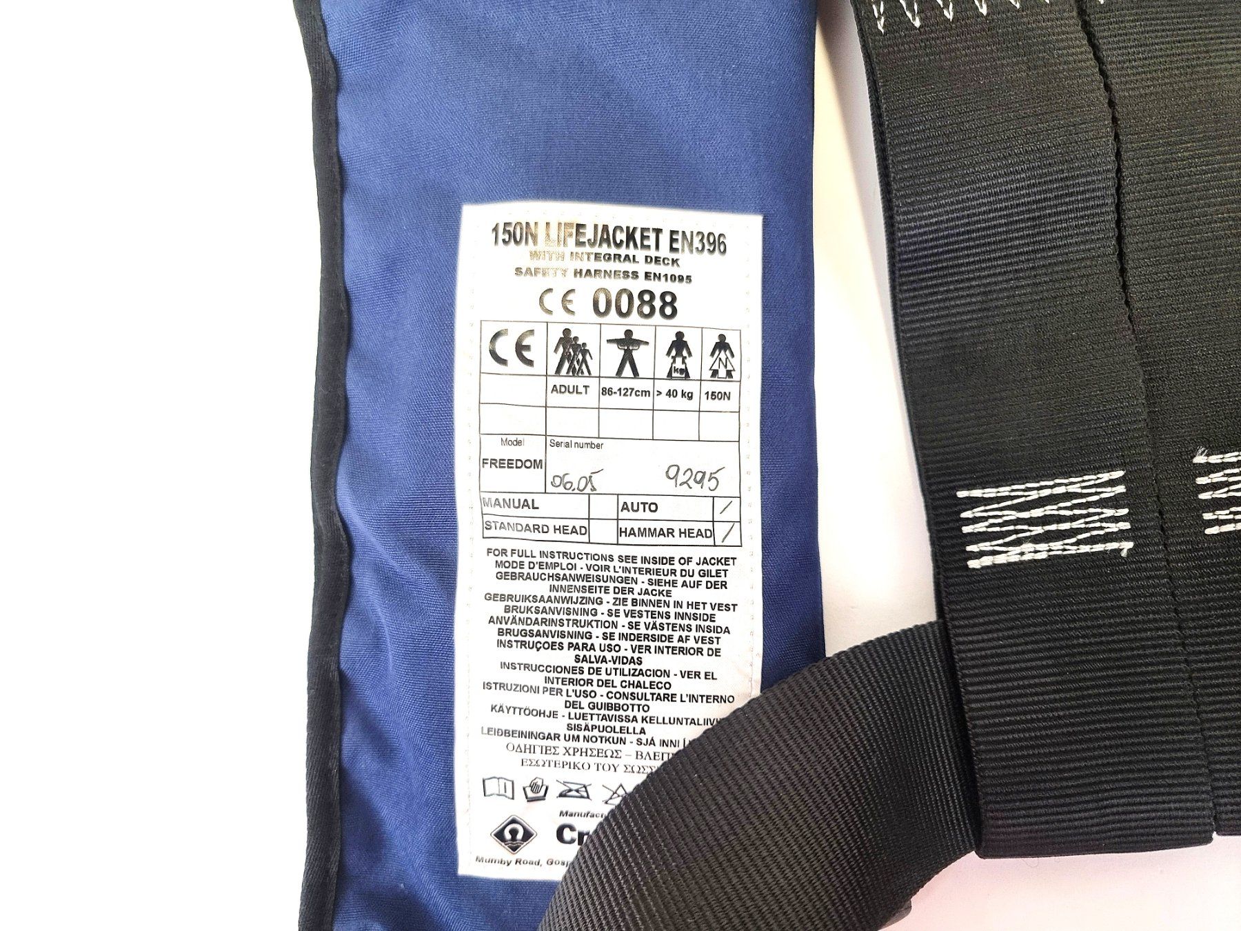 Gilets de sauvetage: Schwimmweste – D'occasion à Urtenen-Schönbühl par Restwert_Schoenbuehl 1