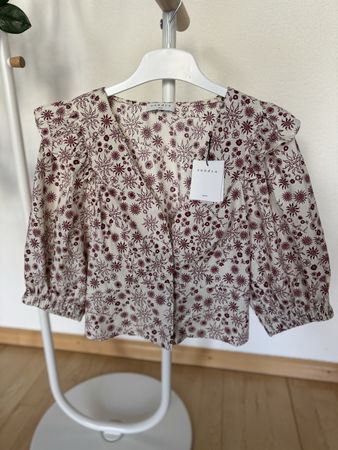 Sandro Top mit Blumenprint, Grosse S, neu