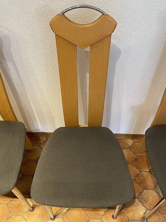 Stühle: Chaises de salle à manger, lot de 6 – Gebraucht aus Vernayaz von mel_9kvl