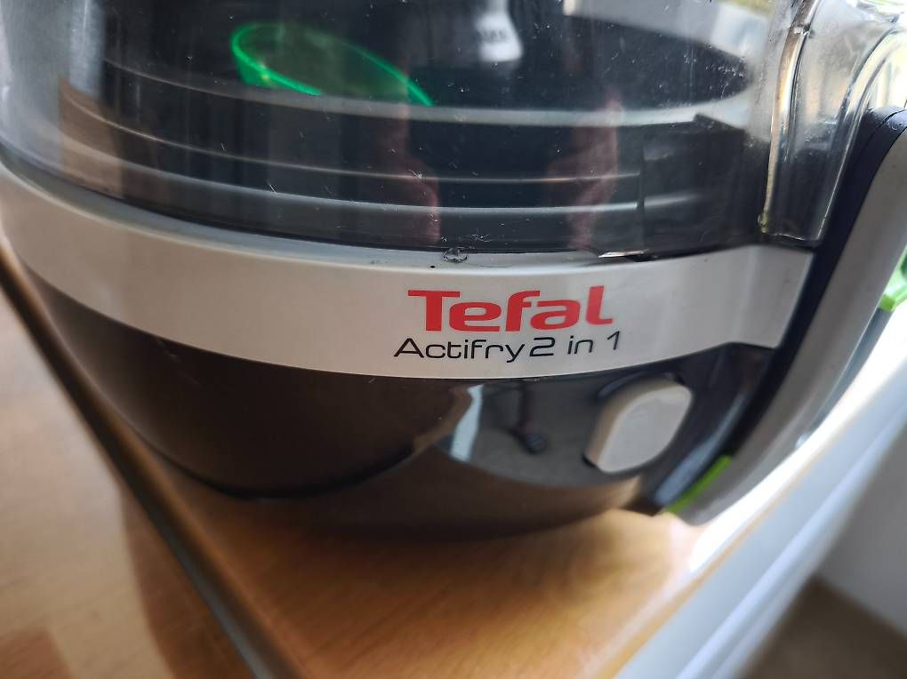 Tefal Elettrodomestici da cucina: Tefal Actifry 2 in 1 Heissluftfritteuse – Usato da Effretikon venduto da zlocko1 1