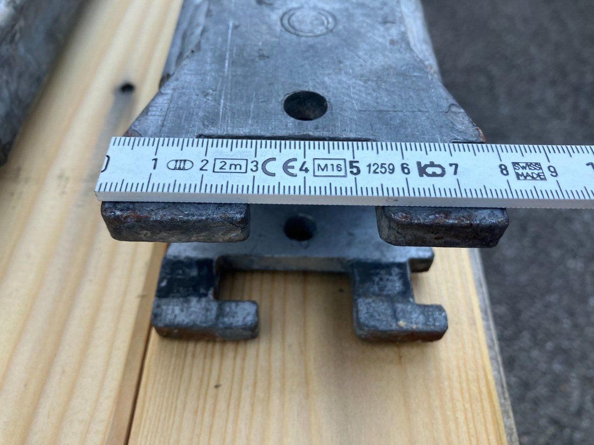 Alle Werkzeuge: 5x Stahl-Sperrbalken/2.49-2.54 m/4500 daN - TÜV-zert ab 1.- – Gebraucht aus Lichtensteig von Buy24International 7