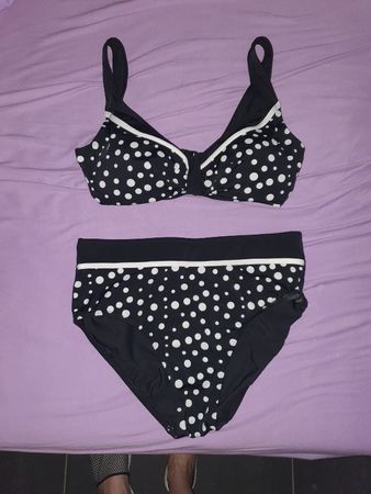 Bikini 40 D