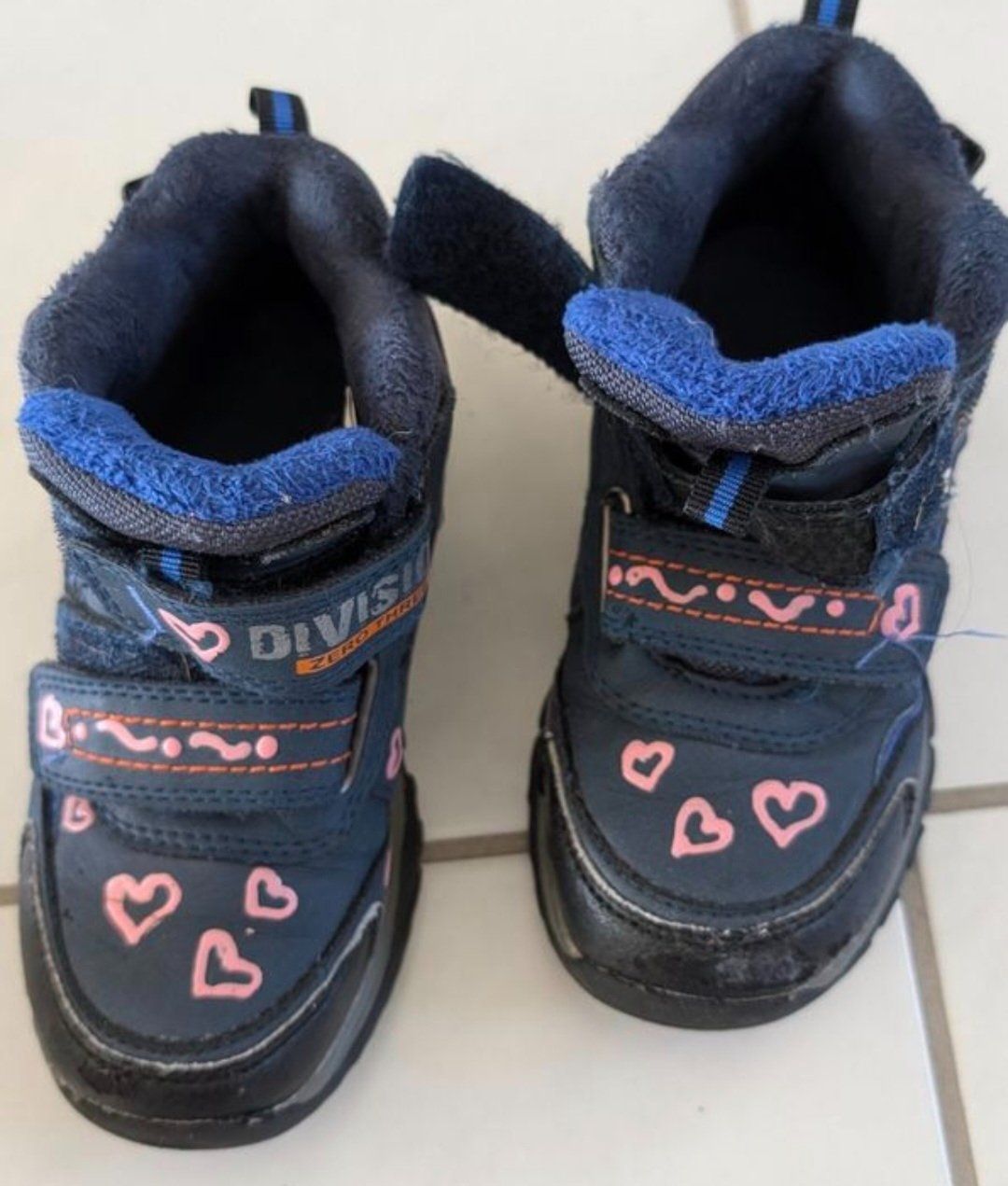 Scarpe per ragazzi: Kinder Schuhe 28 – Usato da Wynigen venduto da La_Talpa