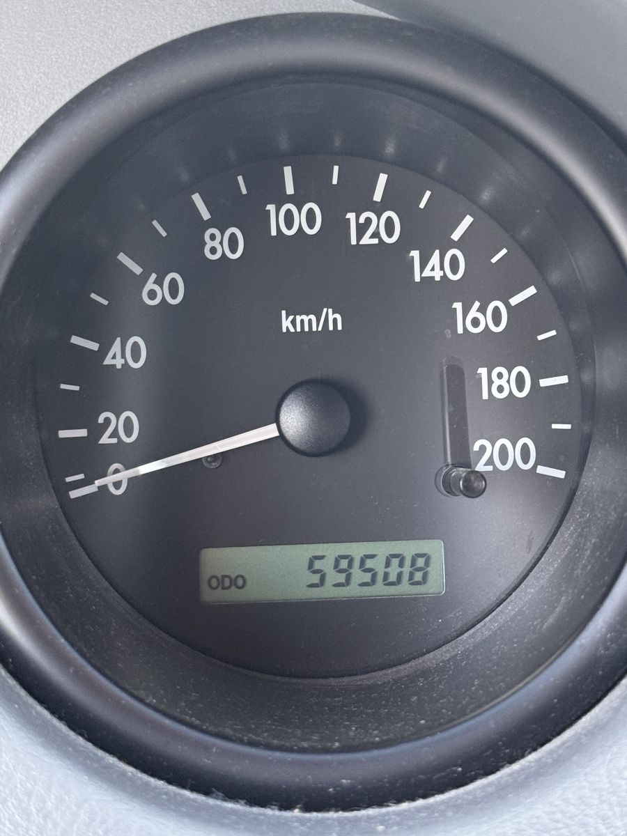 Daewoo Autos: Daewoo Kalos 1.4 hellgrau 59‘508Km – D'occasion à Hombrechtikon par UHR-Macher 5
