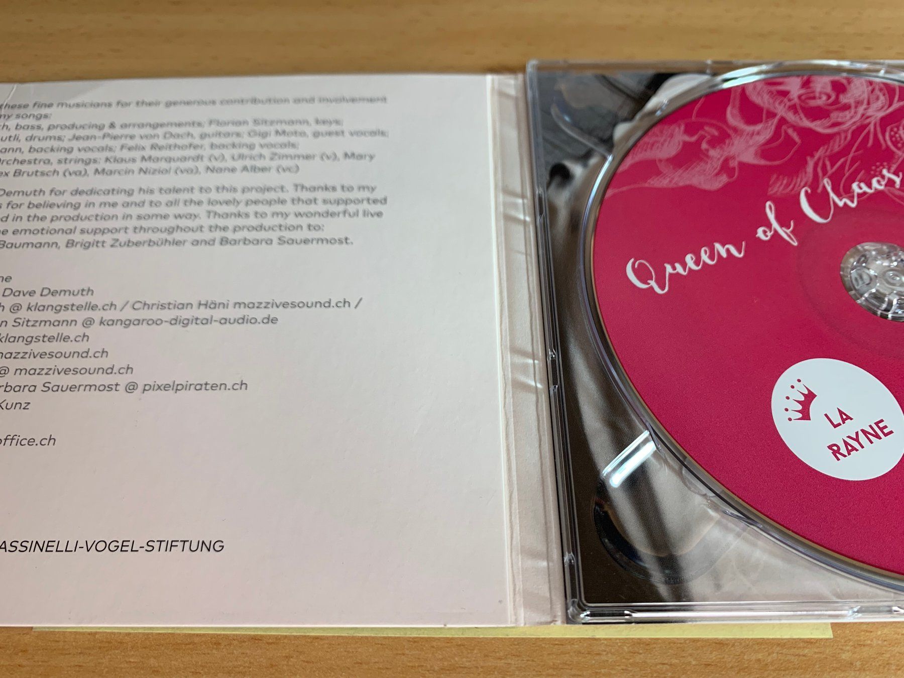 CDs: La Rayne - Queen Of Chaos – D'occasion à Rikon im Tösstal par Alpenmutz 2