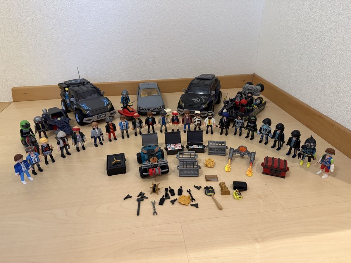 Playmobil Spielzeuge: Playmobil Gangster Set – Gebraucht aus Kaiseraugst von FlohmarktMassa