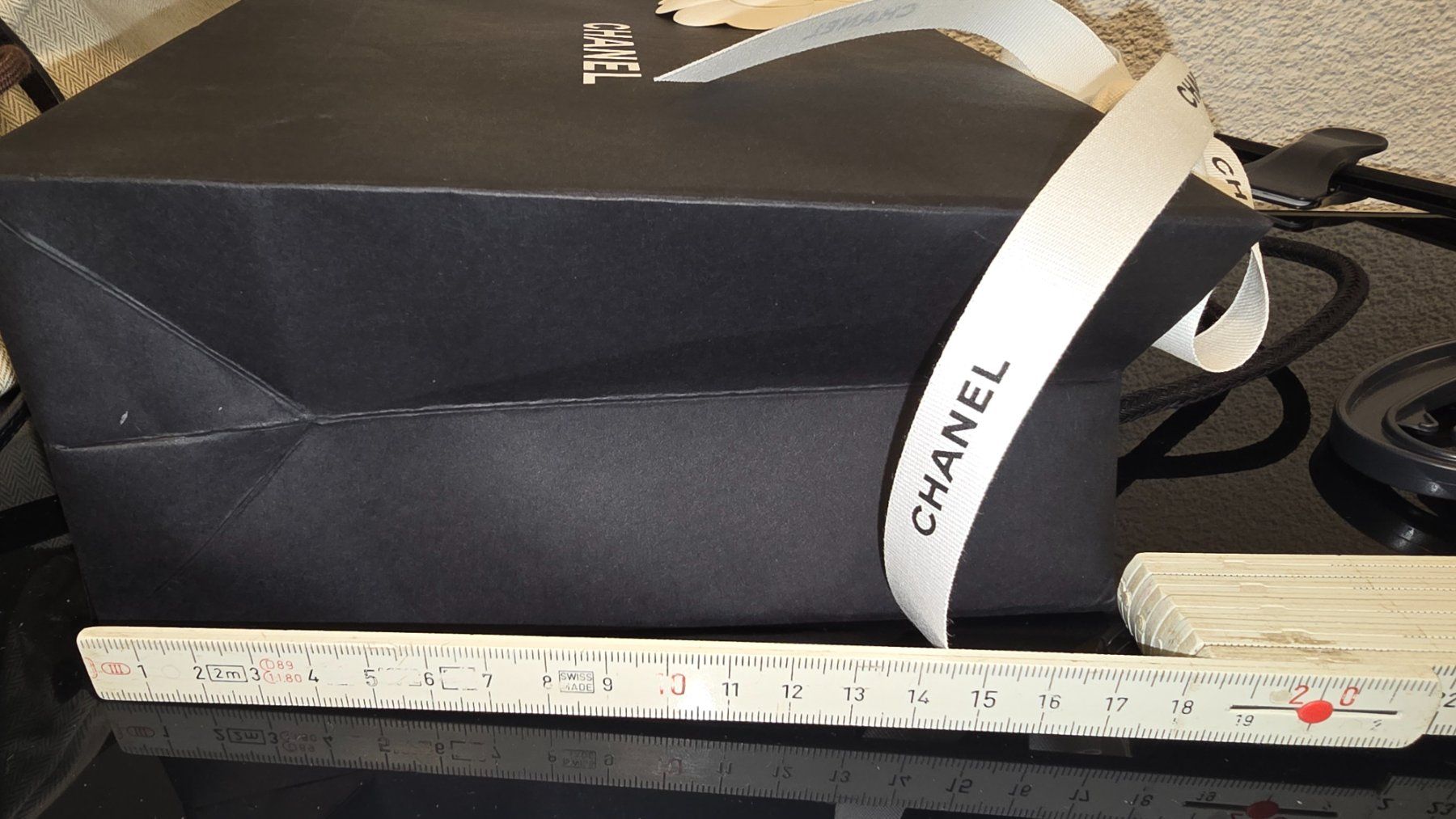 Chanel Taschen für Damen: Original Chanel Tüte mit Kamelie \Band – Neu (gemäss Beschreibung) aus wallisellen von funkelsternchen5 3