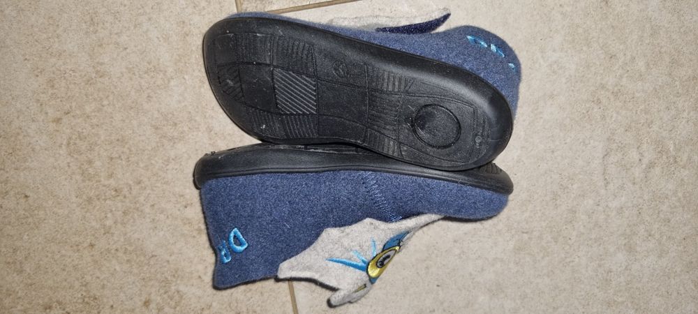 Chaussures garçon: Hüttenfinken gr.25 – Neuf (Voir description) à Hofstatt par Rodeo12 2