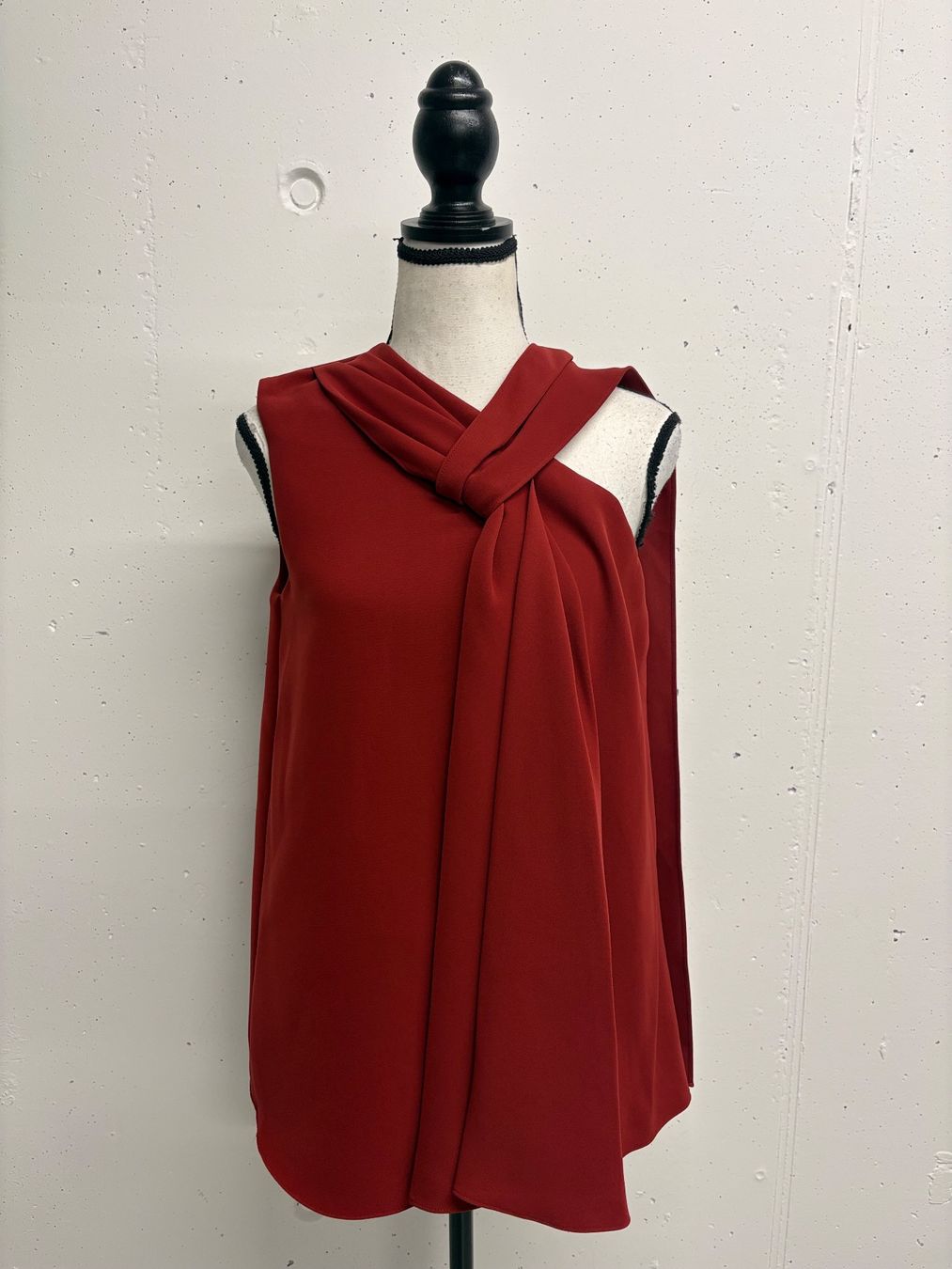 Camicette: Halston Oberteil 36 rostrot Bluse ärmellos Schluppe – Nuovo (secondo la descrizione) da Regensdorf venduto da secondchancefashion