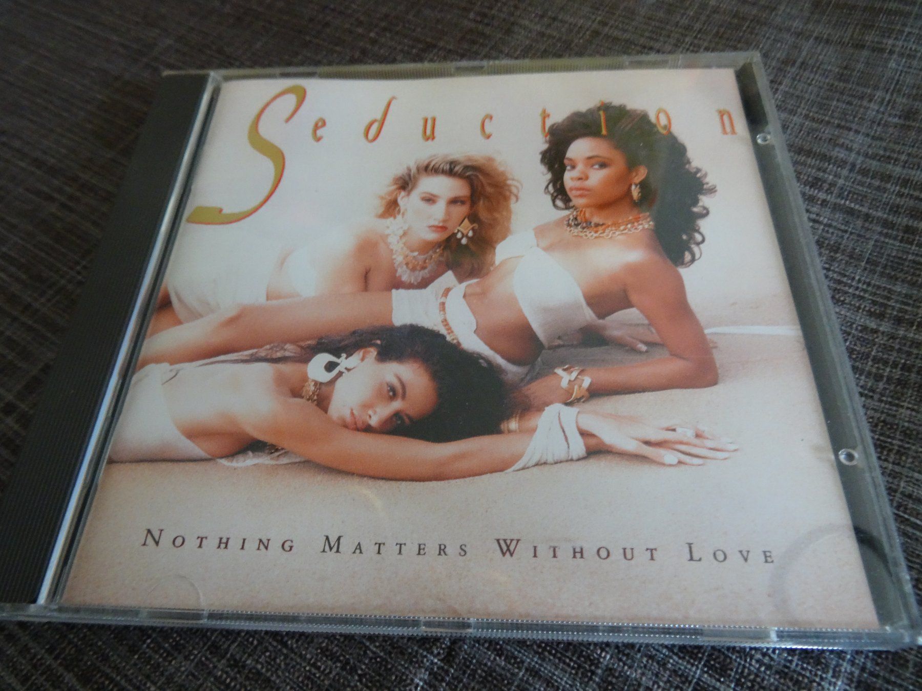 CD: Seduction - Nothing Matters Without Love CD – Usato da Olten venduto da Disc-Ausverkauf