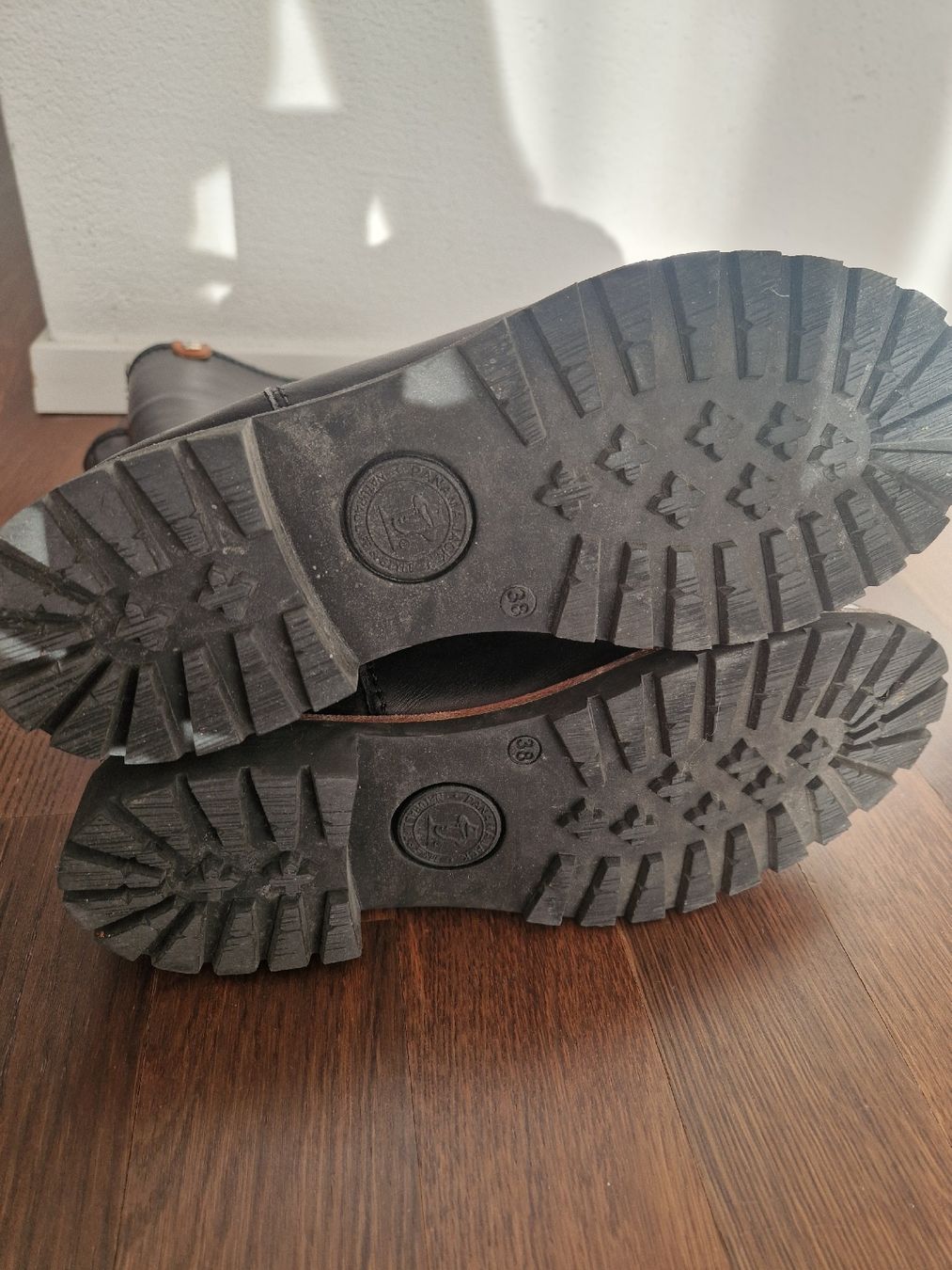 Panama Jack Damenschuhe: Panama Jack Stiefel – Gebraucht aus Glattfelden von Ivana5288 5