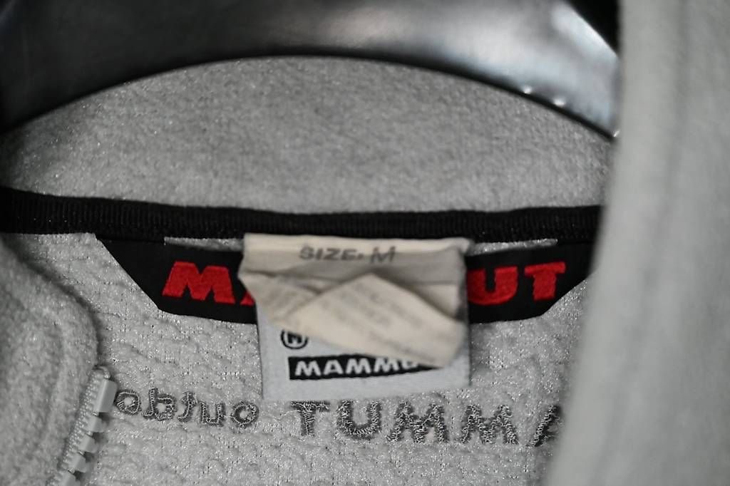 Giacche: Mammut Fleecejacke hellgrau, Gr. M – Usato da Biel/Bienne venduto da Mathieu_leonie 3