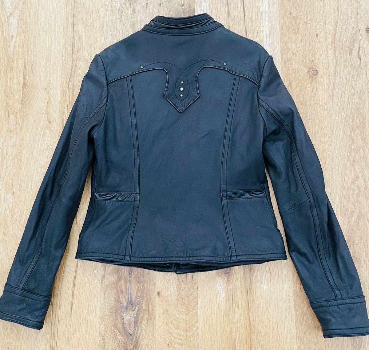 Giacche: Leonardo Echt Leder Jacke, Schwarz, Gr. 42 – Usato da Lostorf venduto da Lavendel2018 1