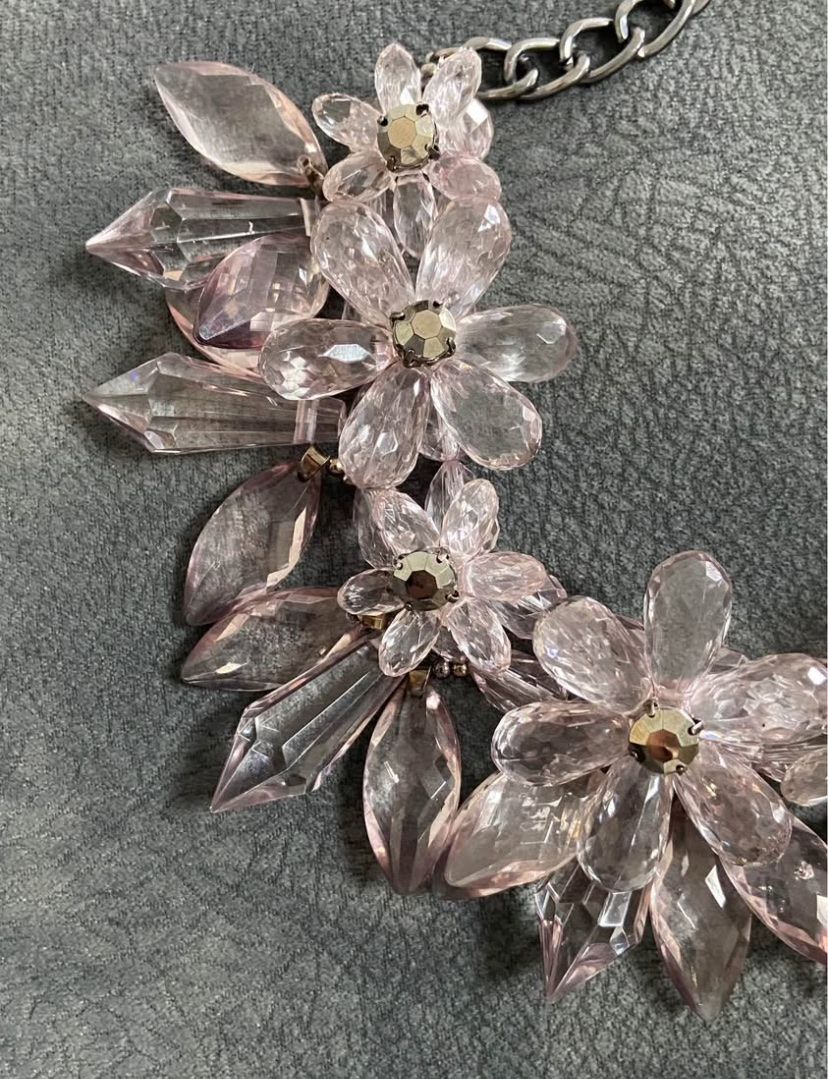 Catenine: Collier Sisley – Usato da Montreux venduto da Perledor 2
