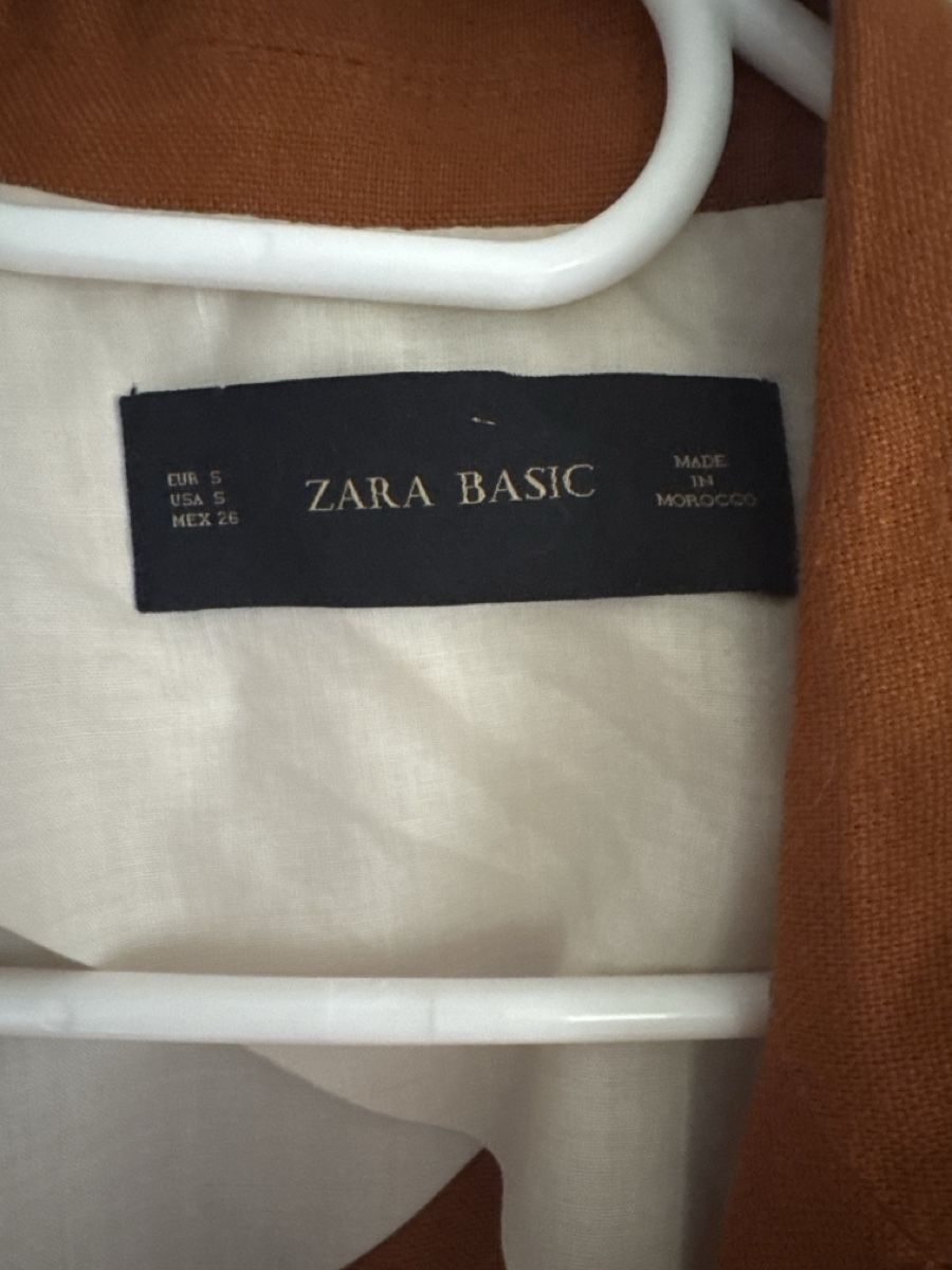 Zara Giacche: Blazer Zara Basic couleur rouille taille S bon etat – Usato da Fribourg venduto da ade_q6fh 1