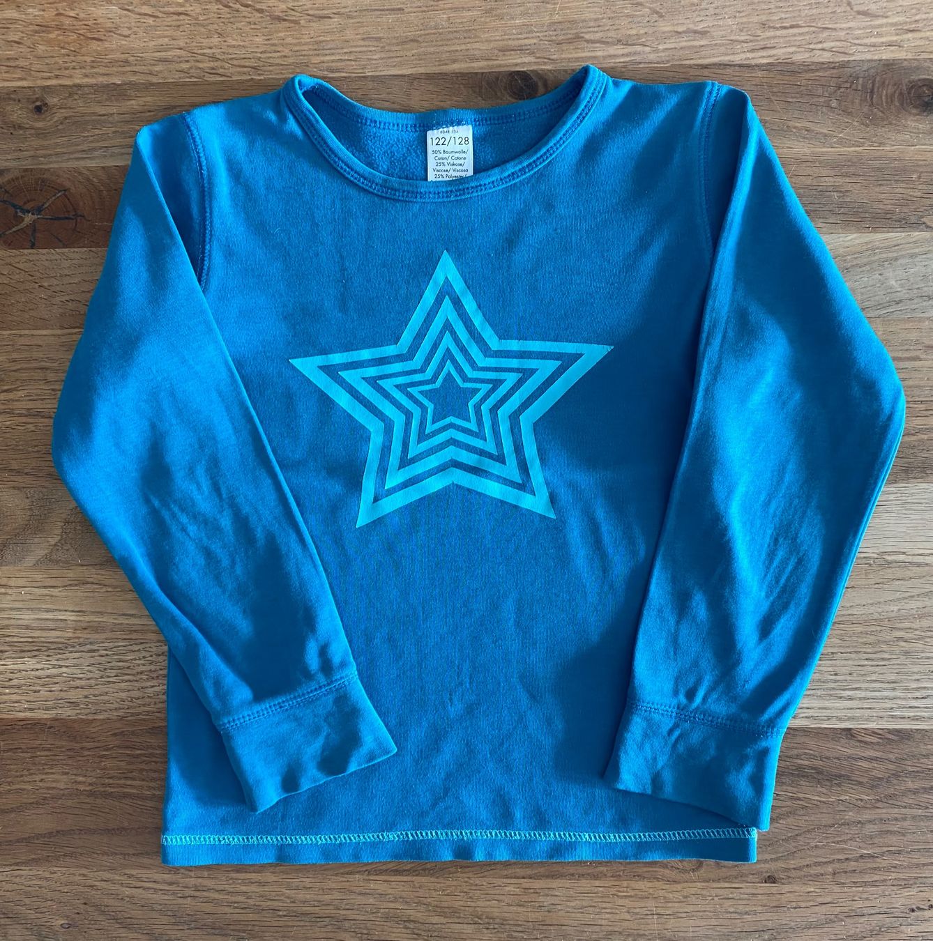 Pullover & Sweatshirts: Langarmshirt MIGROS, 122/128cm, Baumwolle – Gebraucht aus Bassersdorf von och_928l
