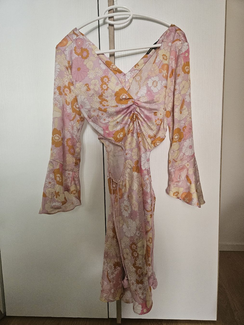 Kleider: Maje dress – Gebraucht aus Tenero von cel_bp7g