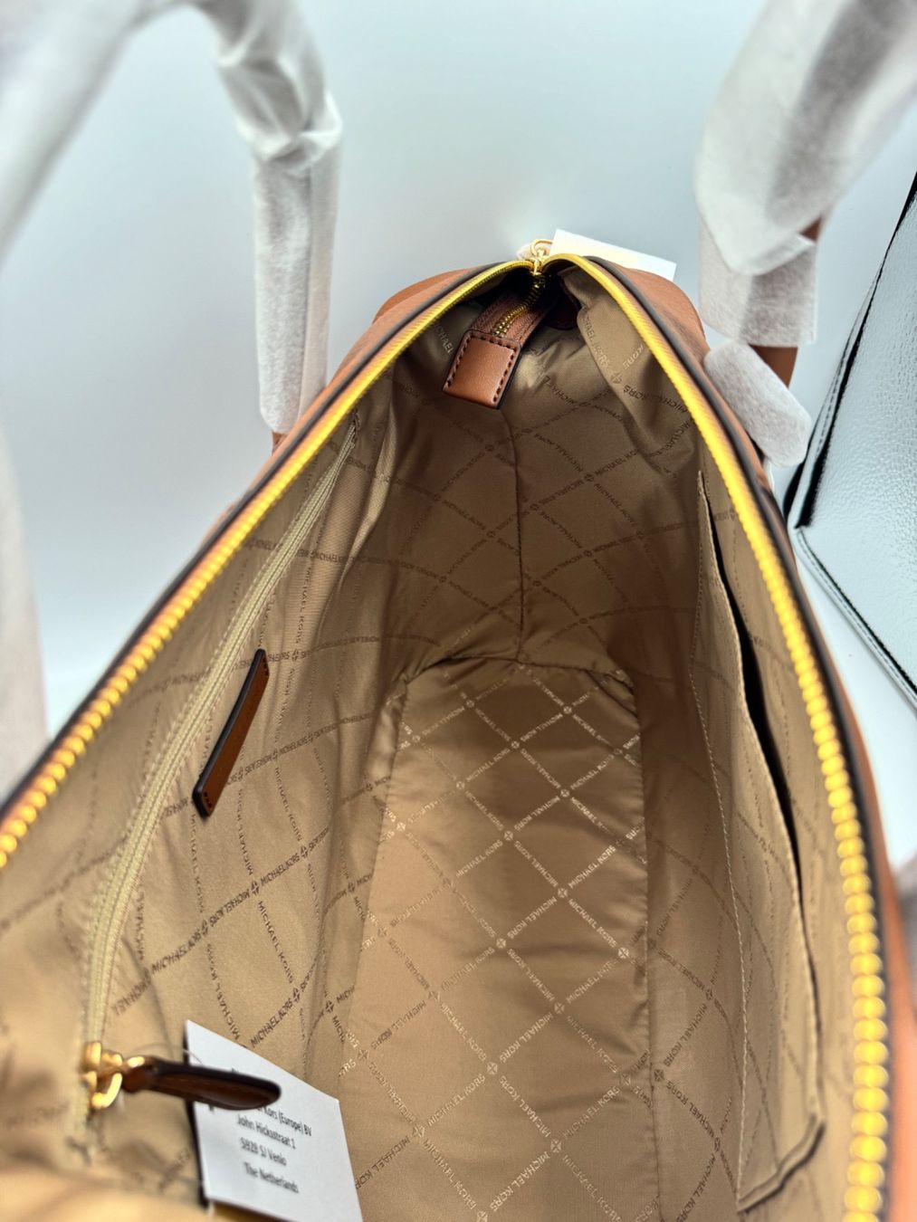 Michael Kors Borse da donna: Michael Kors Tasche luggage – Nuovo e nell'imballaggio originale da Wiedlisbach venduto da Sistershop 4