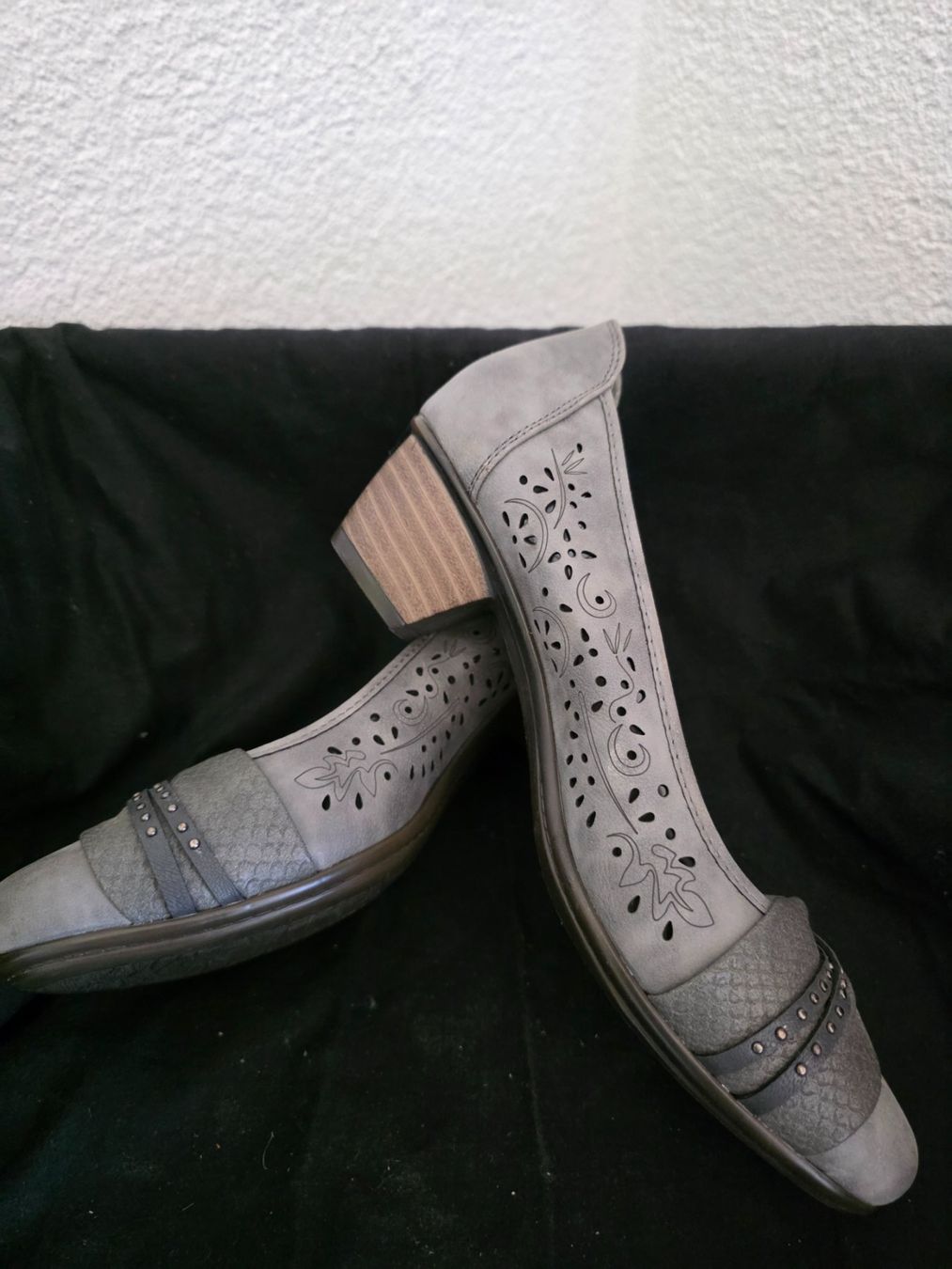 Scarpe da donna: Schuhe – Nuovo (secondo la descrizione) da Mörigen venduto da Sandra_z 1