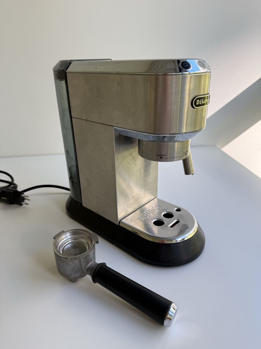 De'Longhi Macchine per caffè & Macchine per espresso: Delonghi Dedica – Usato da Schüpfen venduto da ASC15 1