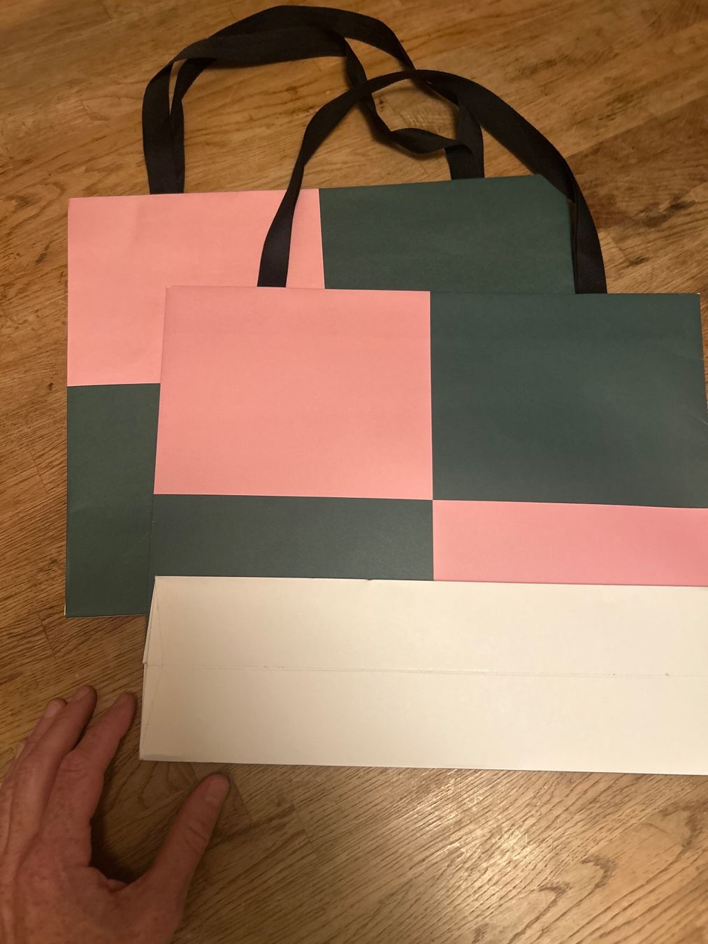 Oris Orologi: Two Original ORIS Paper Bags – Nuovo (secondo la descrizione) da Lugano venduto da bad_2t9b 1