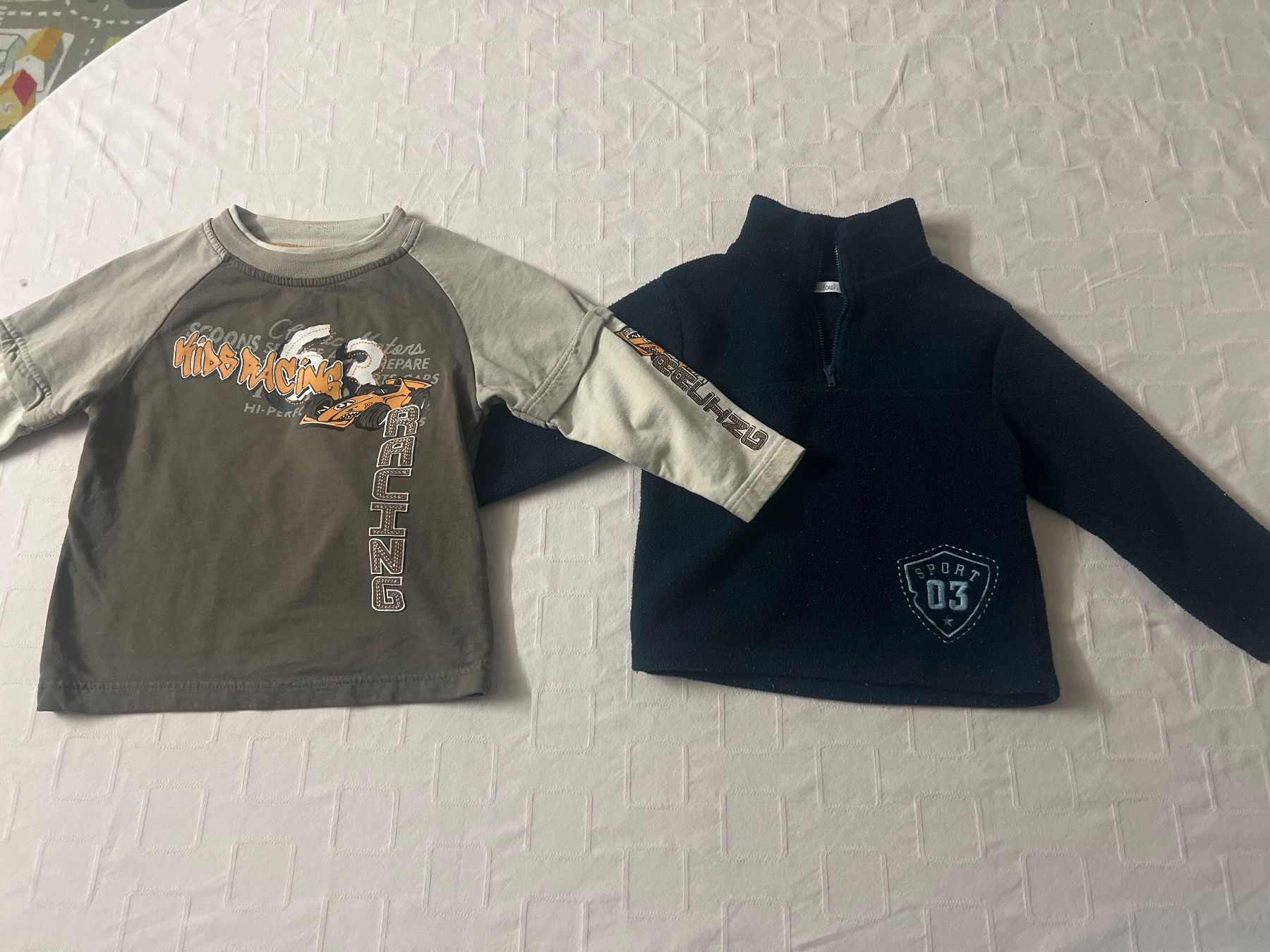 Maglioni & Felpe: 2er Set Kinder Pullover Gr. 104, Racing & Sport Design. – Usato da Basel venduto da friceberg2