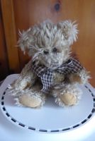 Antiker kleiner Teddy Bär